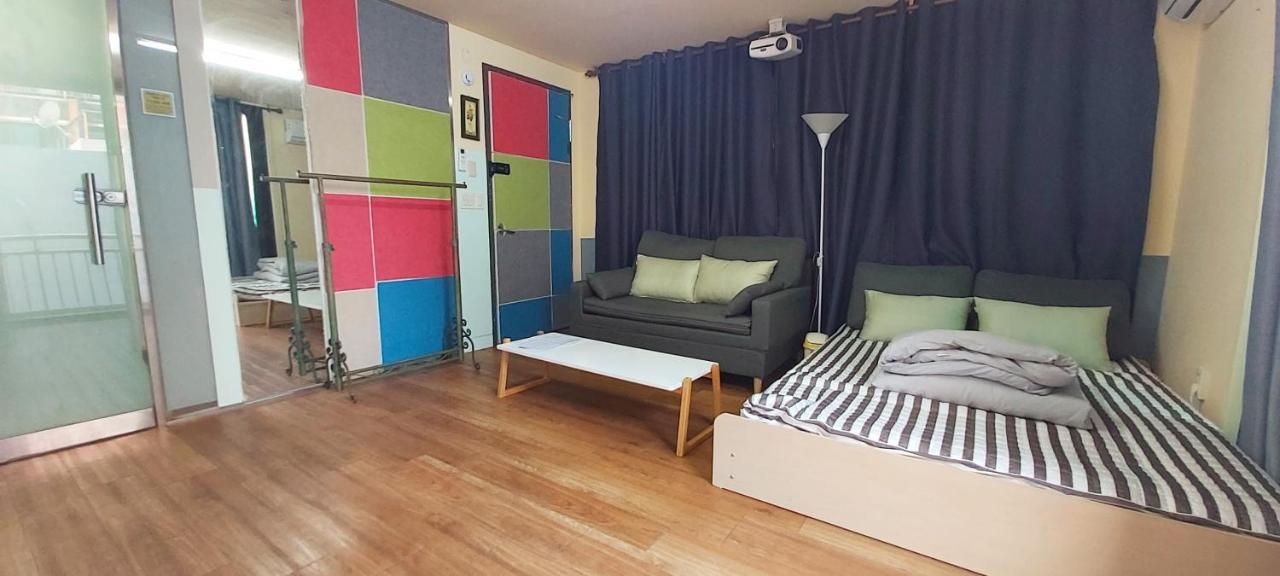 Buzz Guesthouse Hostel Seoul Eksteriør billede